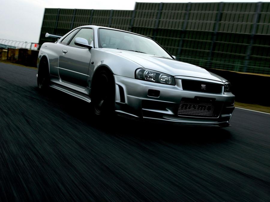  Nissan Skyline Nismo GT-R Z-Tune 2004 года  (фото 8 из 17)
